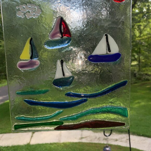 #6634 FUSED GLASS SAIL BOAT  SAIL BOAT SUN CATCHER - Picture 1 of 10